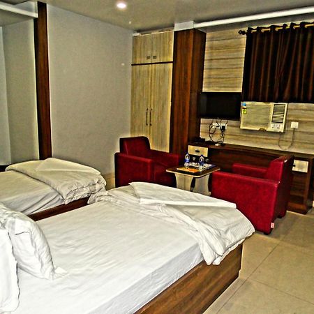 Hotel Garv Residencia Gaya Εξωτερικό φωτογραφία